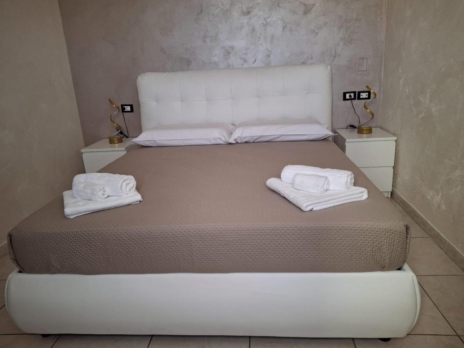 B&B La Ninfa Del Lago 레시나 외부 사진