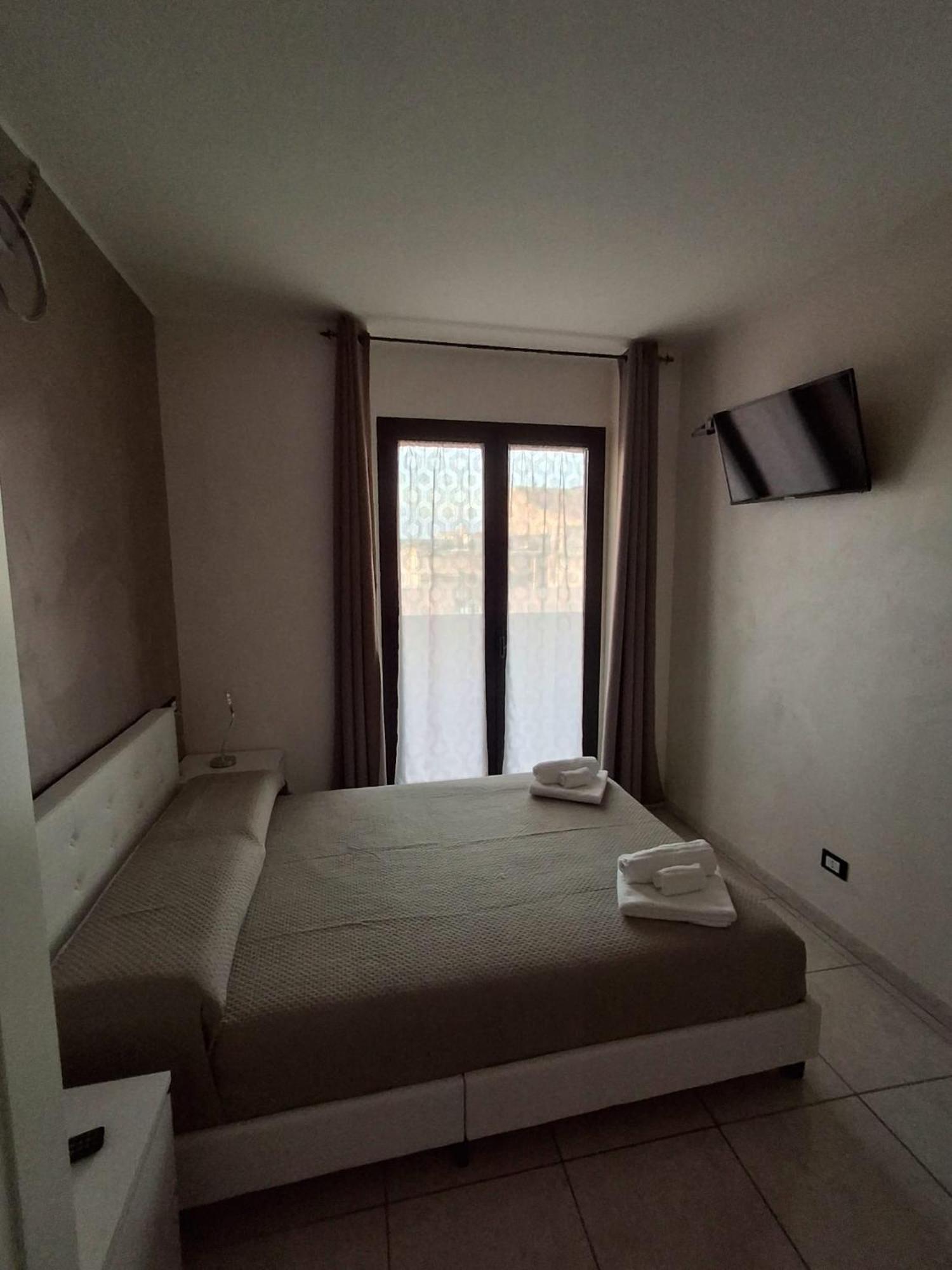 B&B La Ninfa Del Lago 레시나 외부 사진
