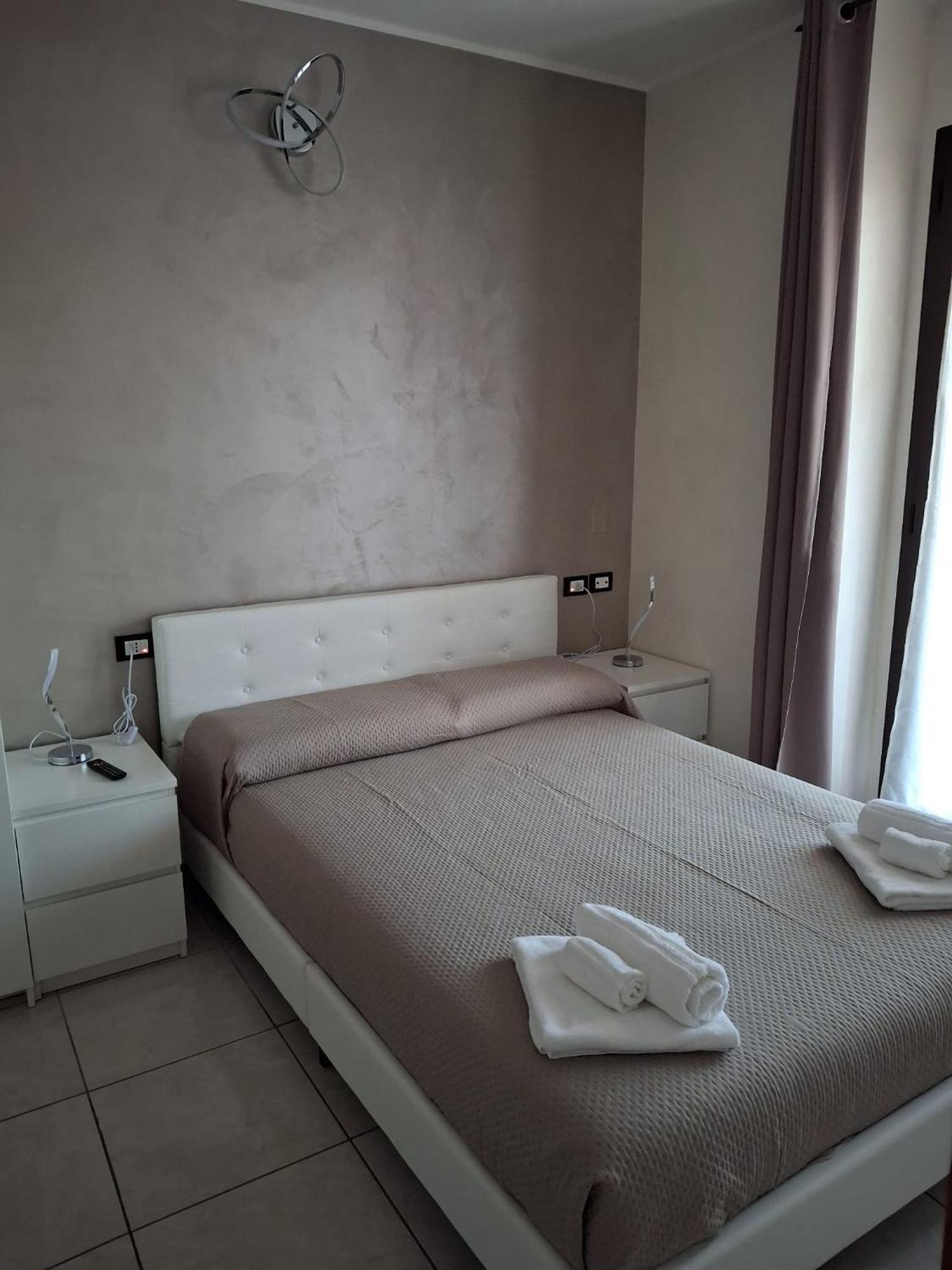 B&B La Ninfa Del Lago 레시나 외부 사진