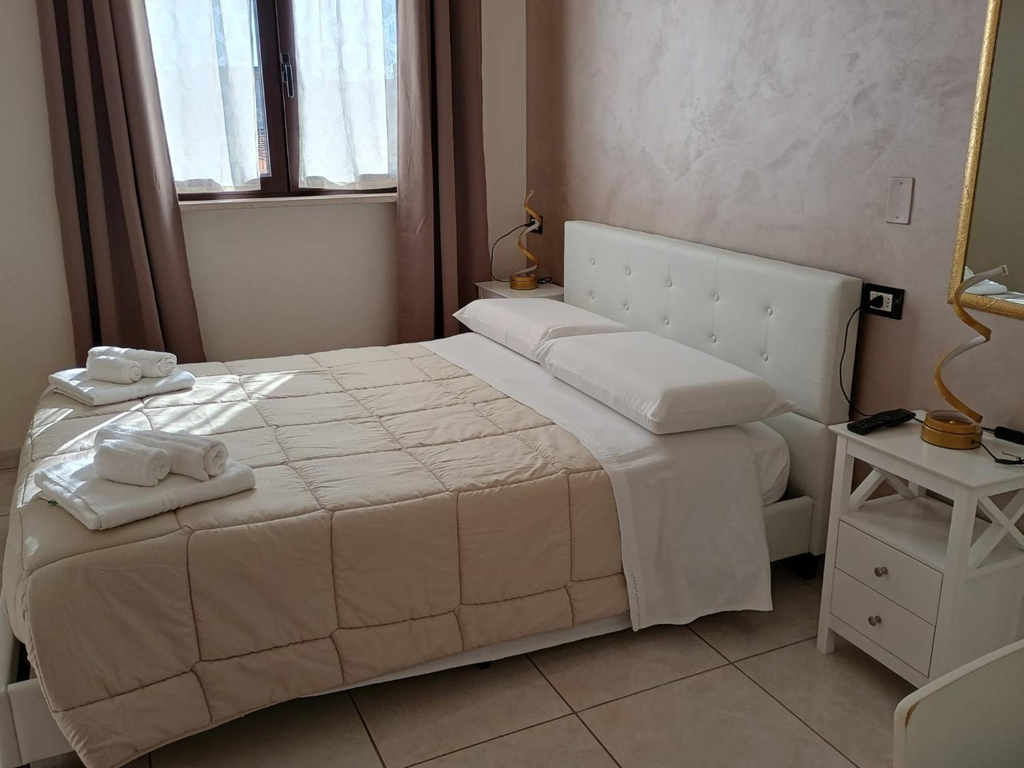 B&B La Ninfa Del Lago 레시나 외부 사진